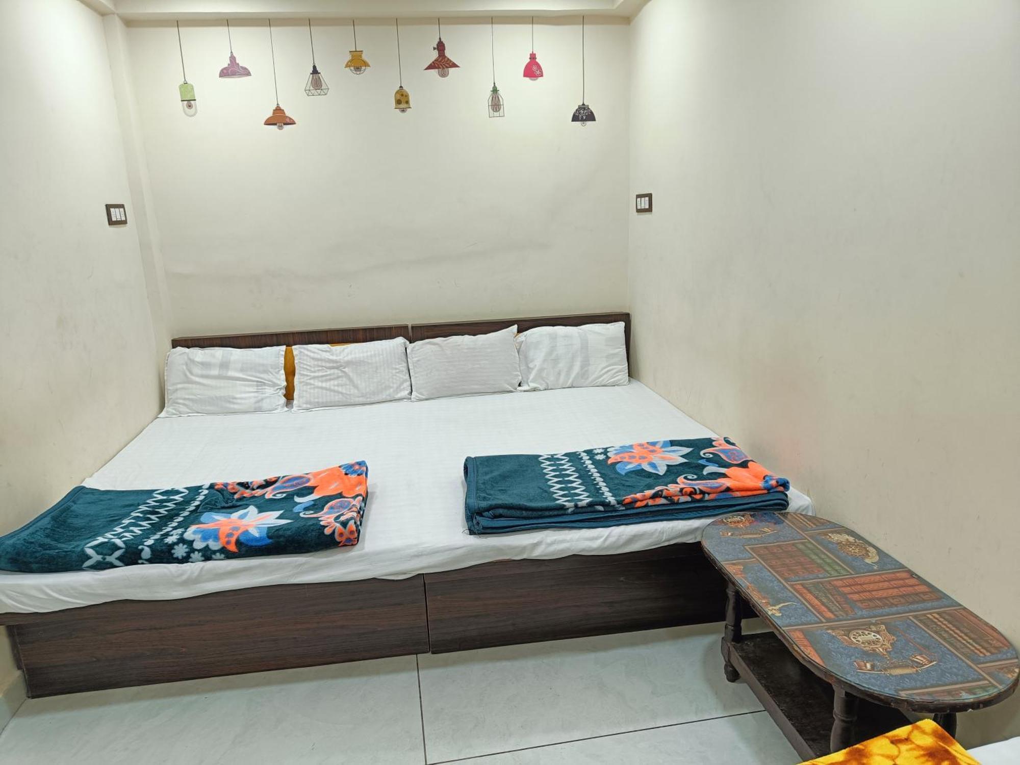 Hotel Shipra Inn اوجاين المظهر الخارجي الصورة