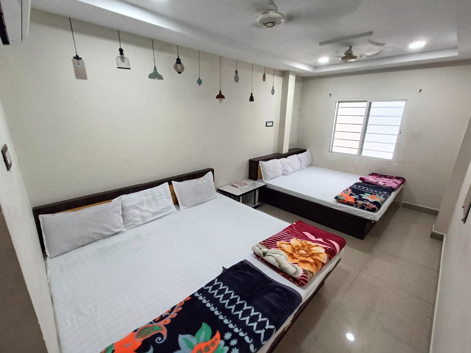 Hotel Shipra Inn اوجاين المظهر الخارجي الصورة
