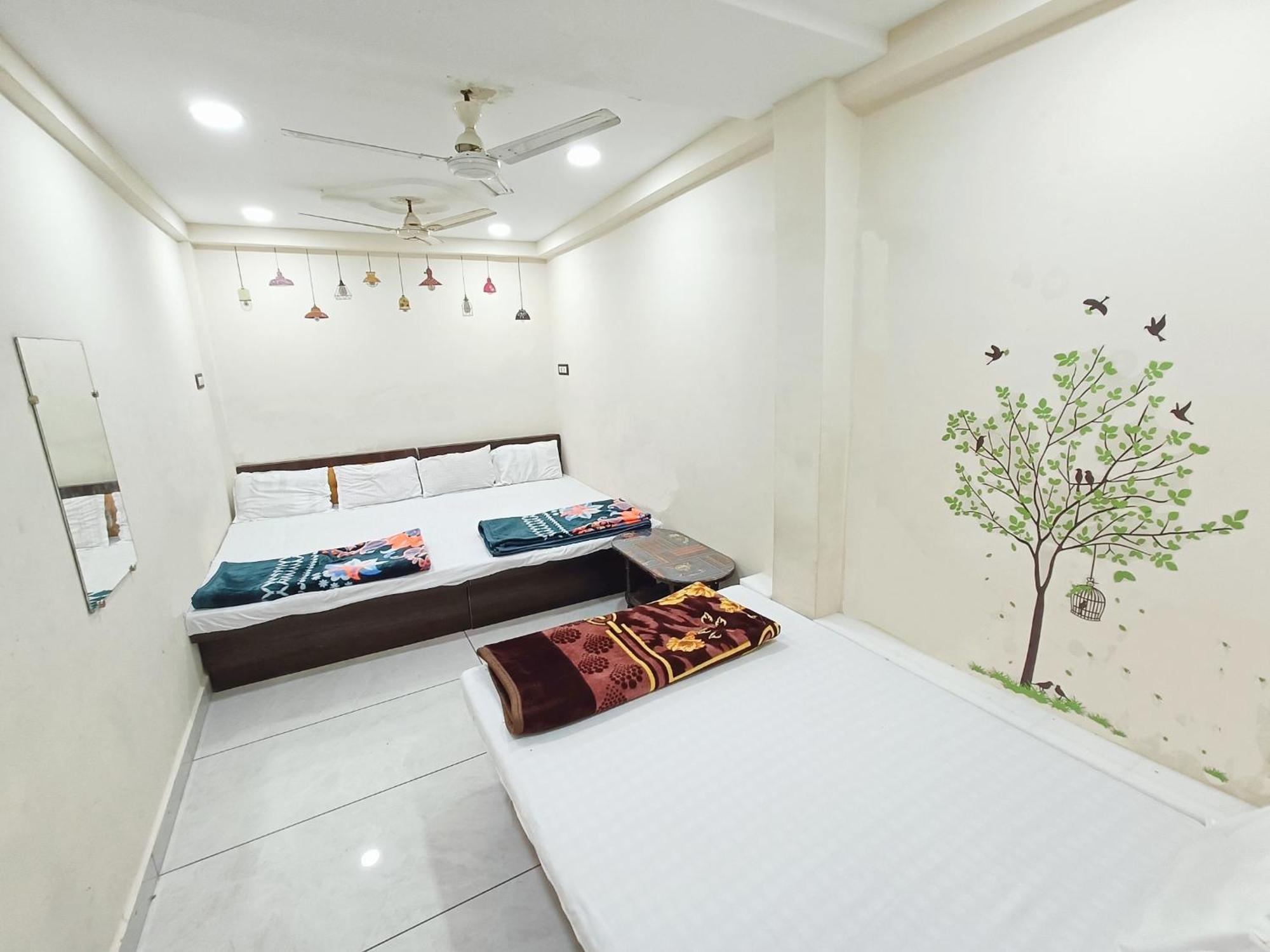 Hotel Shipra Inn اوجاين المظهر الخارجي الصورة